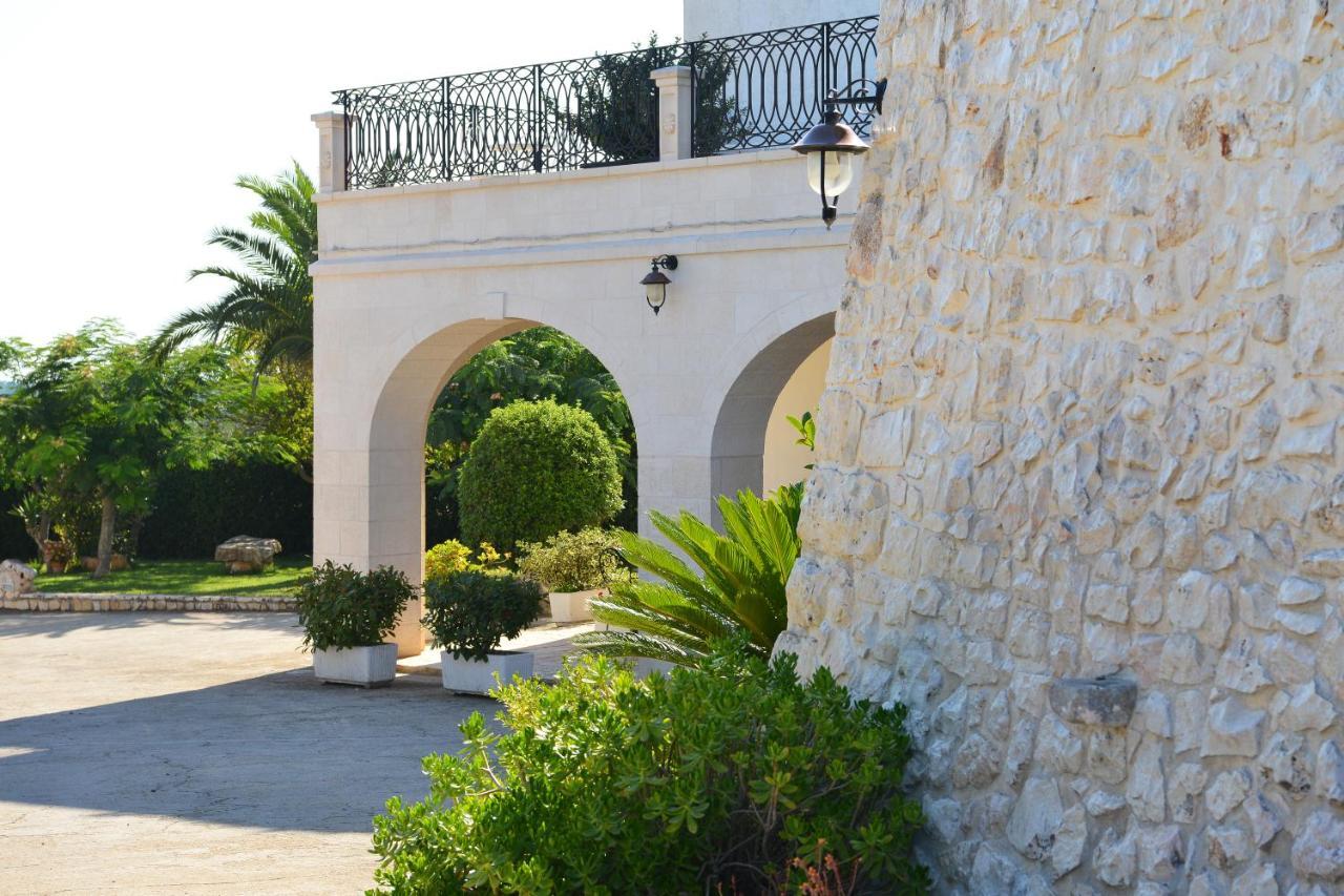 Masseria Peppeturro Cisternino Exterior foto