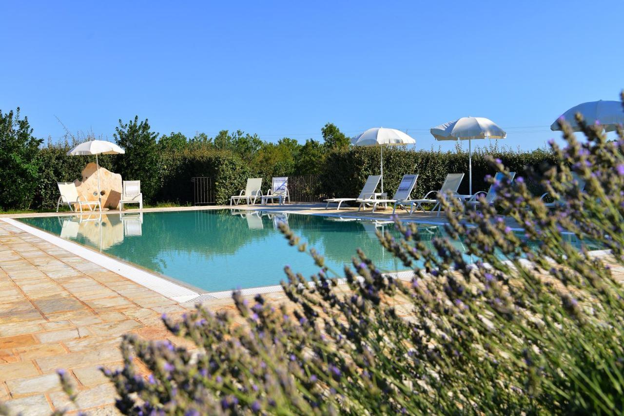 Masseria Peppeturro Cisternino Exterior foto